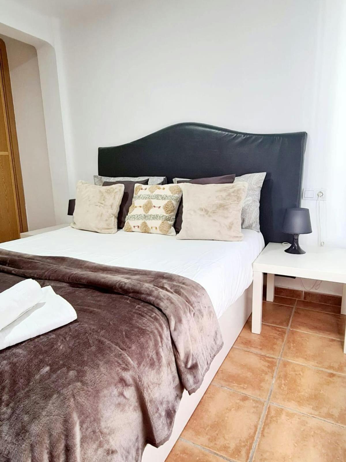 Bonito Apartamento con terraza - Pedregalejo Playa Málaga Exterior foto